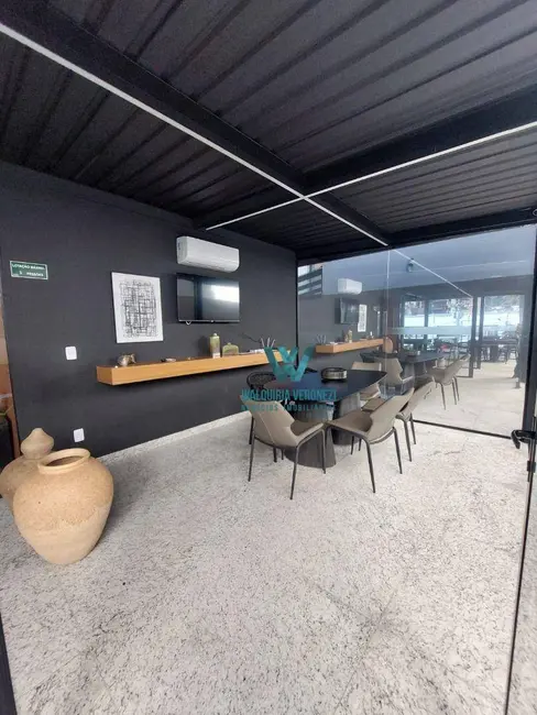 Foto 1 de Kitnet com 1 quarto à venda, 30m2 em Centro, Pocos De Caldas - MG