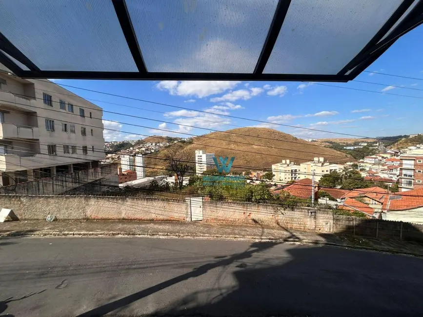 Apartamento com 2 quartos à venda, 85m2 em Jardim Quisisana, Pocos De Caldas - MG - imagem 4 Foto 4 de Apartamento com 2 quartos à venda, 85m2 em Jardim Quisisana, Pocos De Caldas - MG