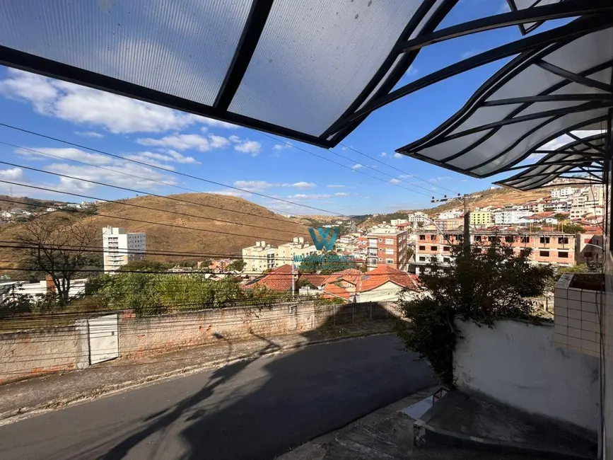 Apartamento com 2 quartos à venda, 85m2 em Jardim Quisisana, Pocos De Caldas - MG - imagem 3 Foto 3 de Apartamento com 2 quartos à venda, 85m2 em Jardim Quisisana, Pocos De Caldas - MG