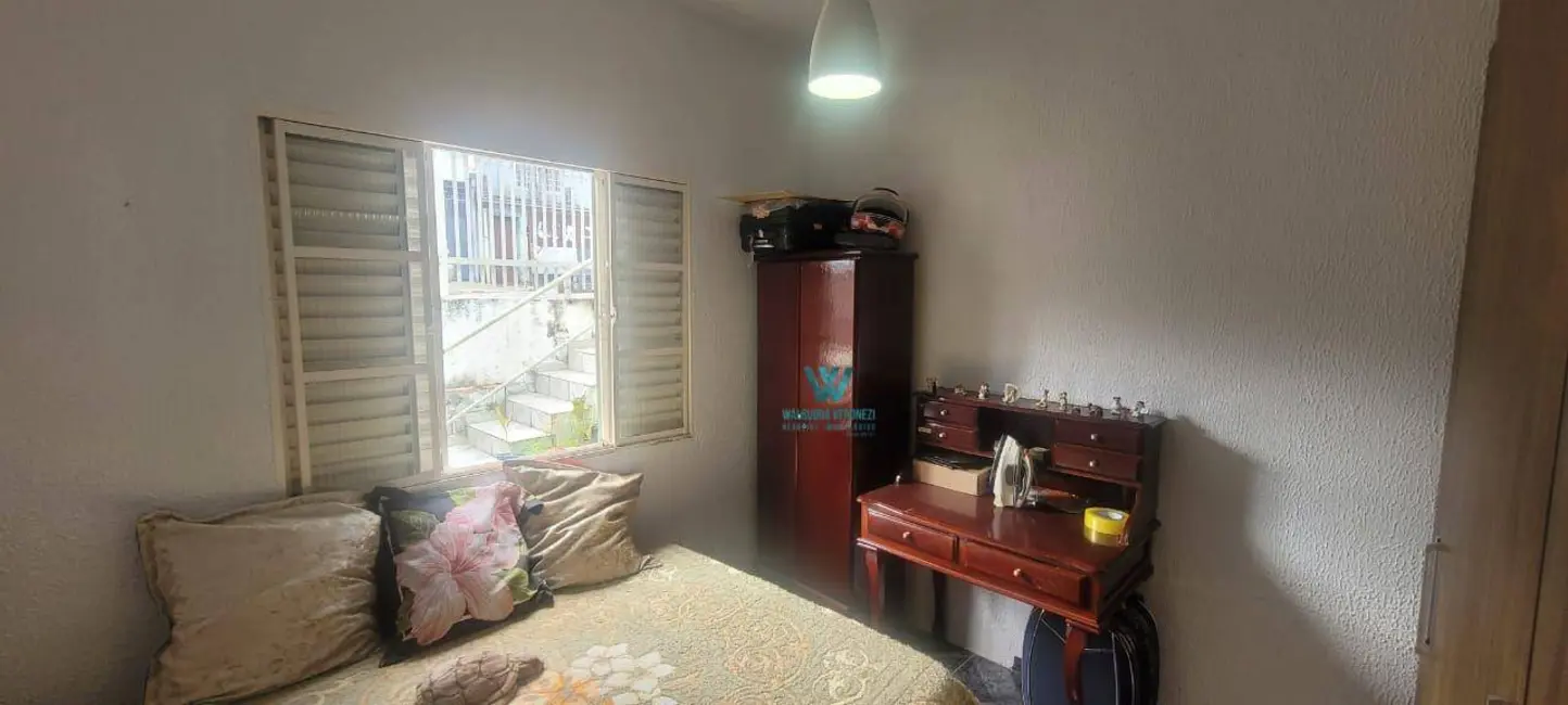 Casa com 3 quartos à venda, 163m2 em Jardim Esperança, Pocos De Caldas - MG - imagem 3 Foto 3 de Casa com 3 quartos à venda, 163m2 em Jardim Esperança, Pocos De Caldas - MG