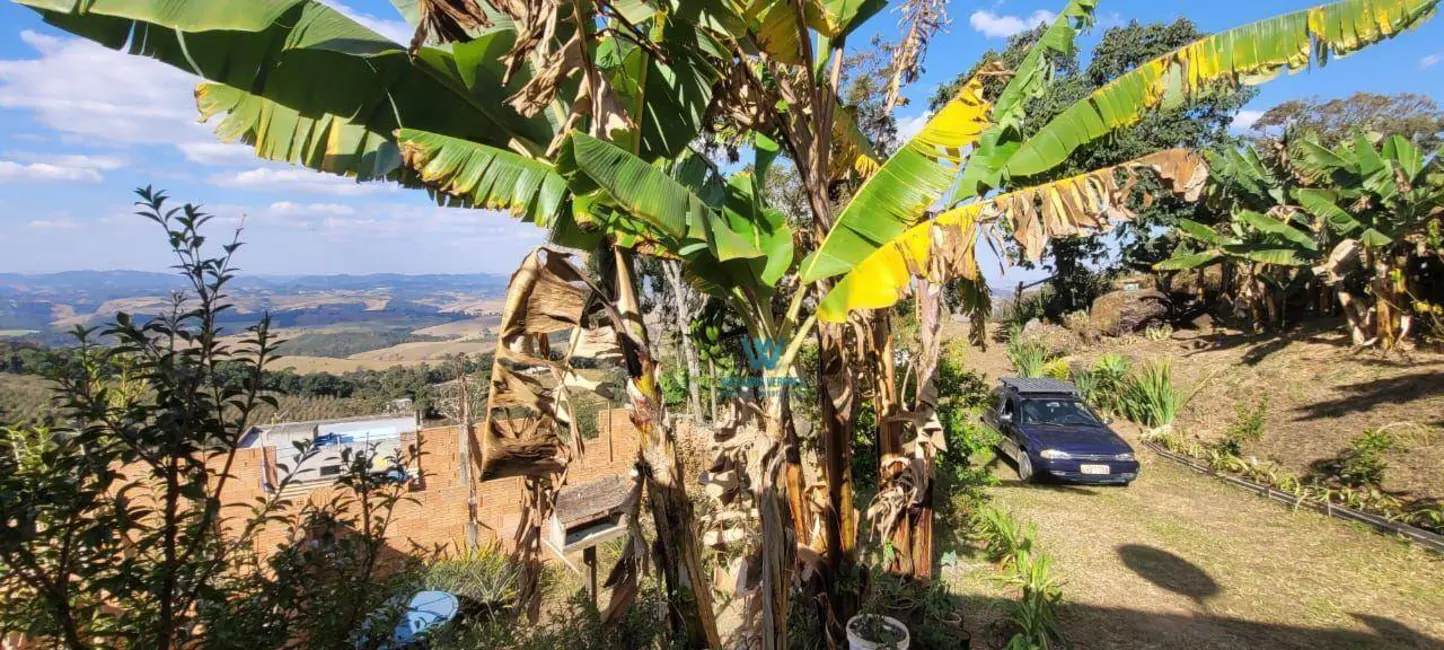 Sítio / Rancho à venda, 1000m2 em Centro, Pocos De Caldas - MG - imagem 5 Foto 5 de Sítio / Rancho à venda, 1000m2 em Centro, Pocos De Caldas - MG