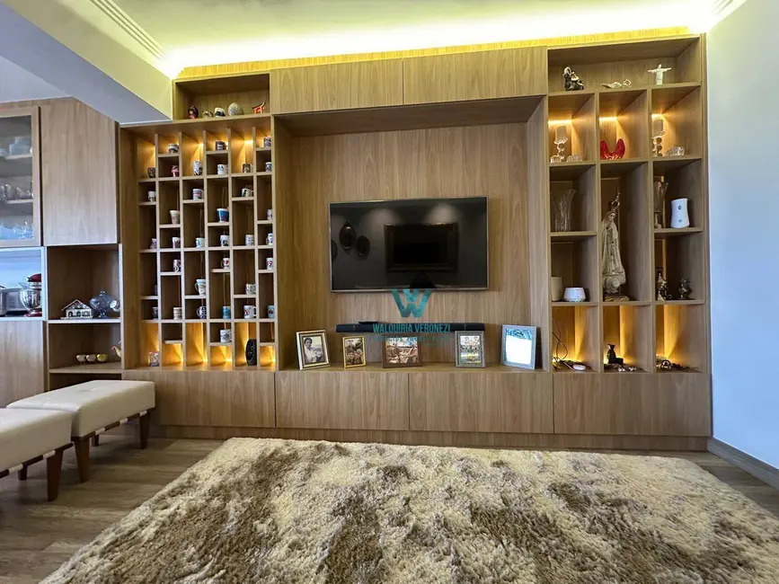 Apartamento com 3 quartos à venda, 203m2 em Jardim Elvira Dias, Pocos De Caldas - MG - imagem 9 Foto 9 de Apartamento com 3 quartos à venda, 203m2 em Jardim Elvira Dias, Pocos De Caldas - MG