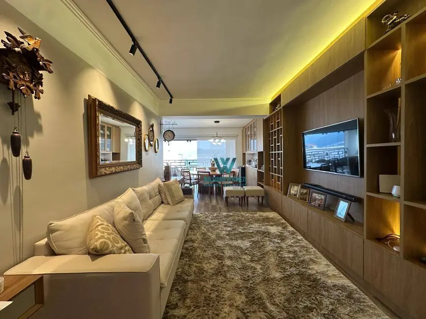 Foto 2 de Apartamento com 3 quartos à venda, 203m2 em Jardim Elvira Dias, Pocos De Caldas - MG