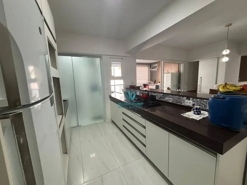 Apartamento com 3 quartos à venda, 125m2 em Centro, Pocos De Caldas - MG - imagem 2 Foto 2 de Apartamento com 3 quartos à venda, 125m2 em Centro, Pocos De Caldas - MG