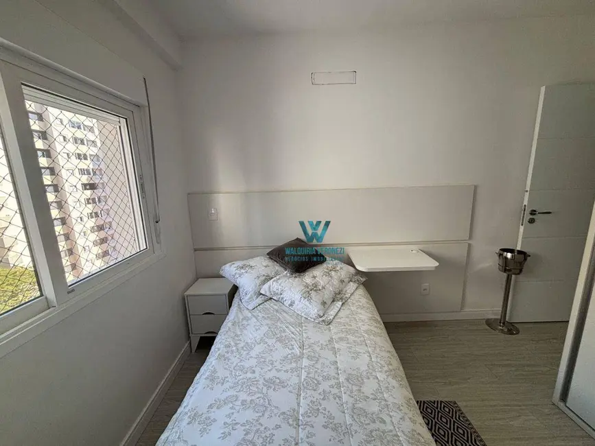 Apartamento com 3 quartos à venda, 125m2 em Centro, Pocos De Caldas - MG - imagem 8 Foto 8 de Apartamento com 3 quartos à venda, 125m2 em Centro, Pocos De Caldas - MG