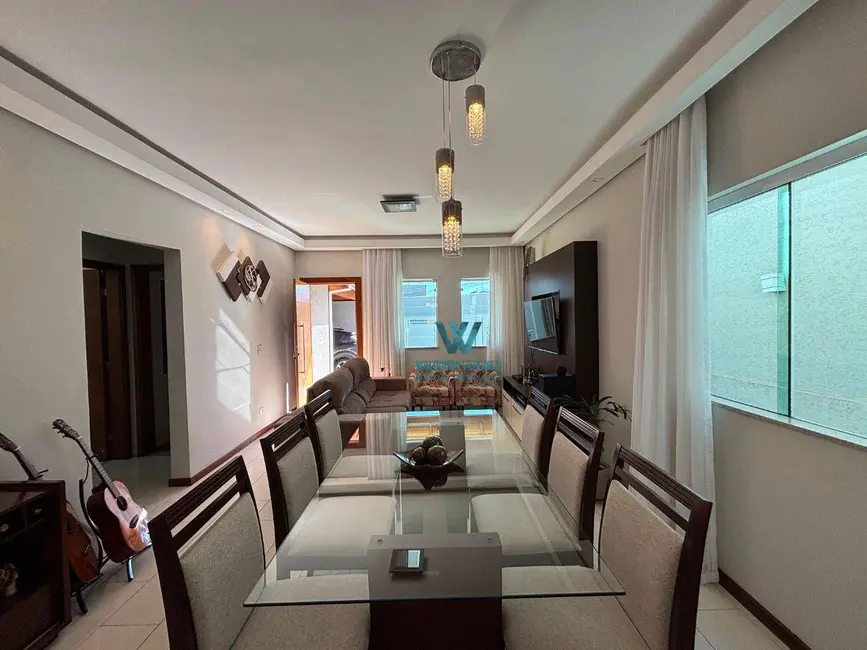 Foto 6 de Casa com 3 quartos à venda, 250m2 em Maria Imaculada, Pocos De Caldas - MG