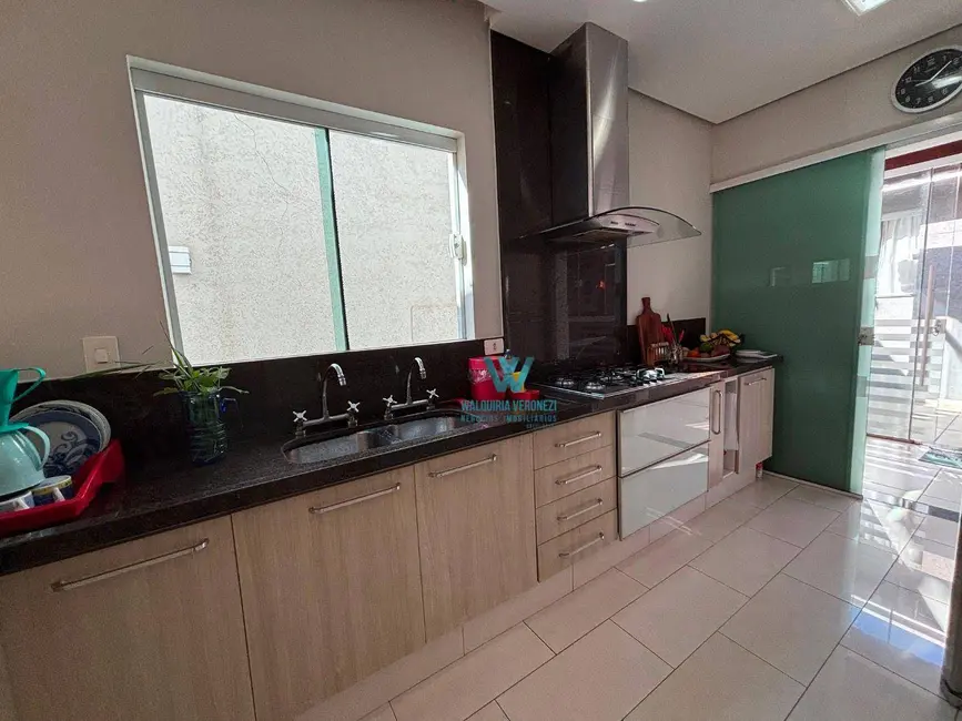 Foto 8 de Casa com 3 quartos à venda, 250m2 em Maria Imaculada, Pocos De Caldas - MG