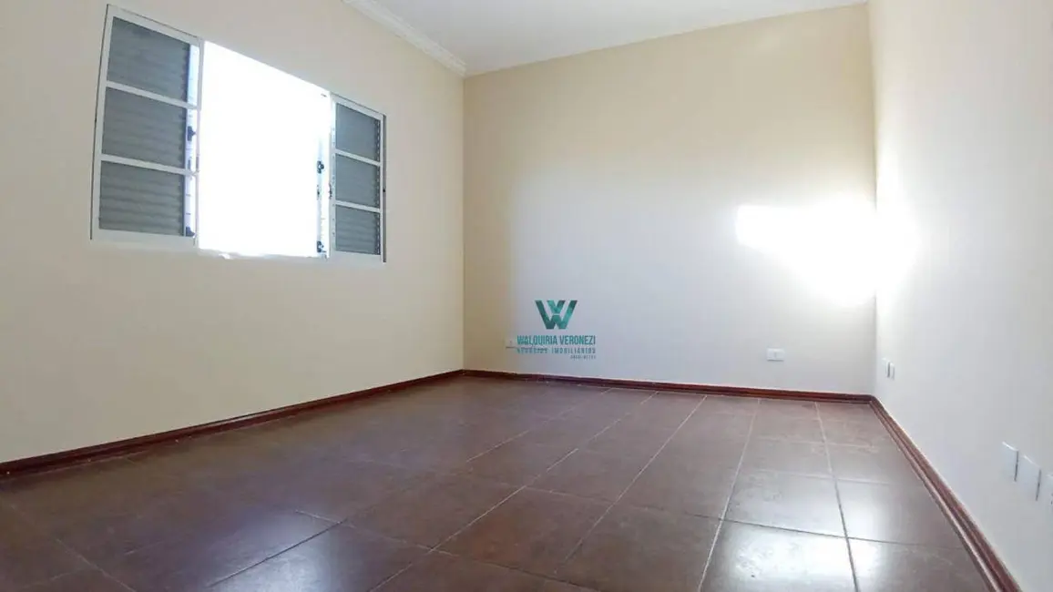Casa com 3 quartos à venda, 250m2 em Jardim das Acácias, Pocos De Caldas - MG - imagem 9 Foto 9 de Casa com 3 quartos à venda, 250m2 em Jardim das Acácias, Pocos De Caldas - MG