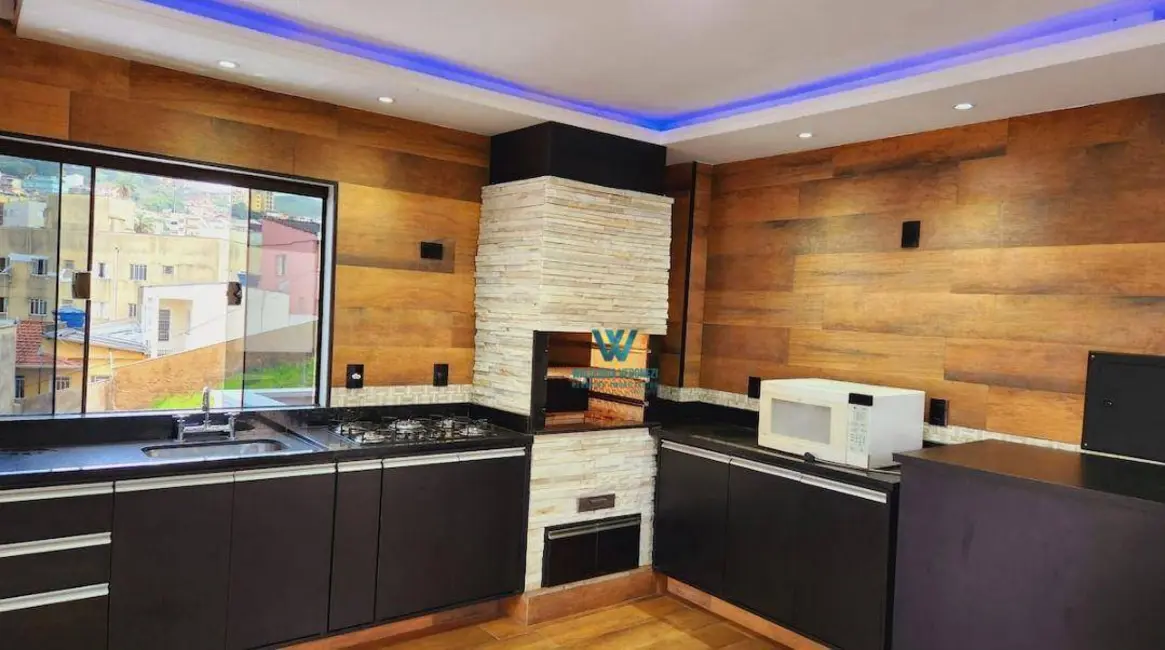 Casa com 4 quartos à venda, 228m2 em Centro, Pocos De Caldas - MG - imagem 1 Foto 1 de Casa com 4 quartos à venda, 228m2 em Centro, Pocos De Caldas - MG