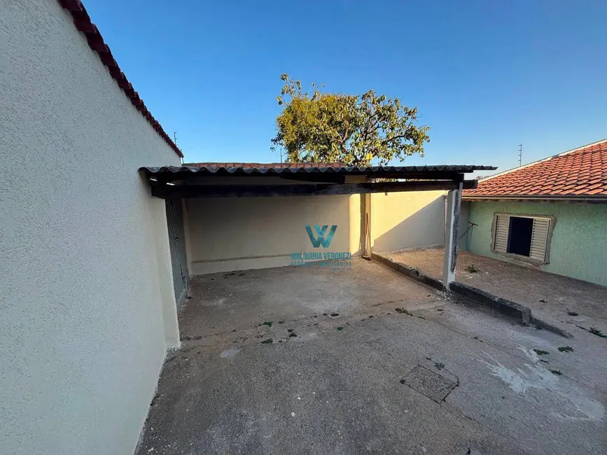 Casa com 2 quartos à venda, 319m2 em Santa Ângela, Pocos De Caldas - MG - imagem 3 Foto 3 de Casa com 2 quartos à venda, 319m2 em Santa Ângela, Pocos De Caldas - MG