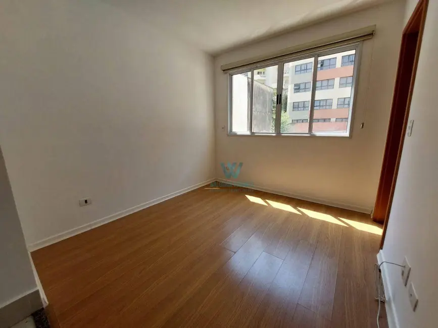 Kitnet com 1 quarto à venda, 33m2 em Centro, Pocos De Caldas - MG - imagem 5 Foto 5 de Kitnet com 1 quarto à venda, 33m2 em Centro, Pocos De Caldas - MG