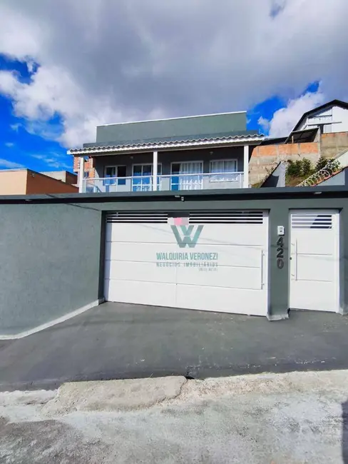 Foto 1 de Casa com 3 quartos à venda, 250m2 em Jardim Bandeirantes, Pocos De Caldas - MG