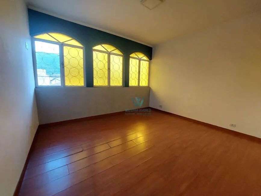 Casa com 3 quartos à venda, 400m2 em Funcionários, Pocos De Caldas - MG - imagem 9 Foto 9 de Casa com 3 quartos à venda, 400m2 em Funcionários, Pocos De Caldas - MG