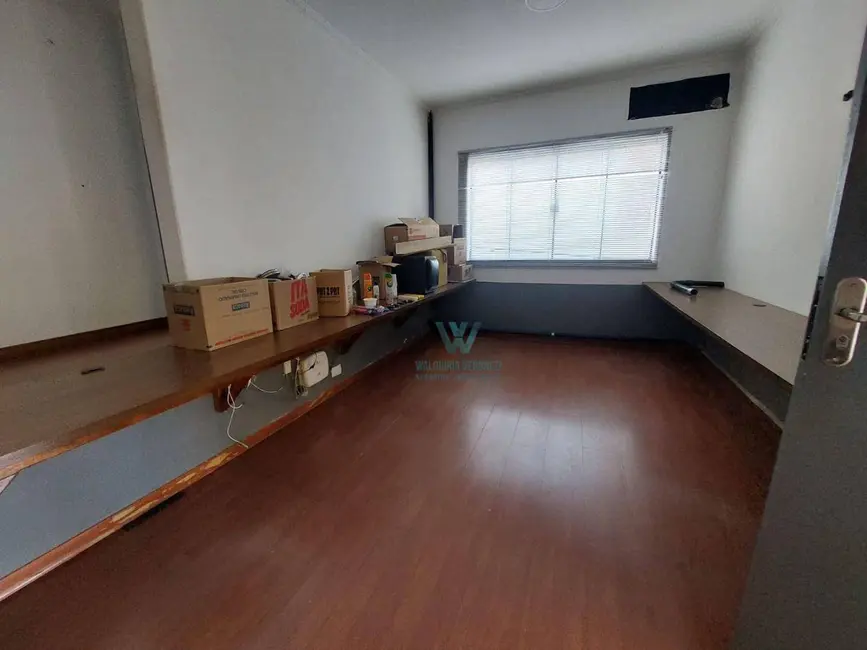 Casa com 3 quartos à venda, 400m2 em Funcionários, Pocos De Caldas - MG - imagem 7 Foto 7 de Casa com 3 quartos à venda, 400m2 em Funcionários, Pocos De Caldas - MG