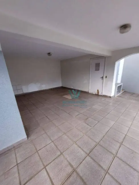 Foto 1 de Casa com 3 quartos à venda, 400m2 em Funcionários, Pocos De Caldas - MG