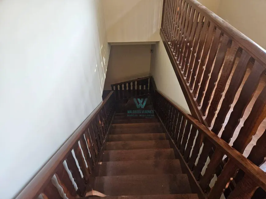 Casa com 3 quartos à venda, 680m2 em Centro, Pocos De Caldas - MG - imagem 8 Foto 8 de Casa com 3 quartos à venda, 680m2 em Centro, Pocos De Caldas - MG