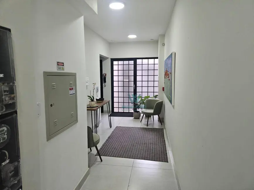 Foto 5 de Kitnet à venda, 33m2 em Centro, Pocos De Caldas - MG