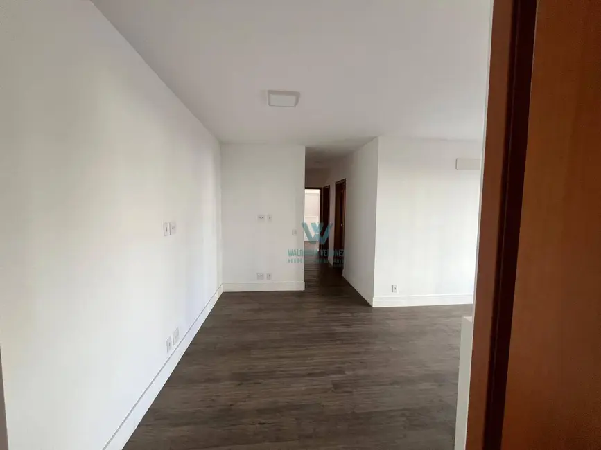 Apartamento com 3 quartos à venda, 90m2 em Centro, Pocos De Caldas - MG - imagem 9 Foto 9 de Apartamento com 3 quartos à venda, 90m2 em Centro, Pocos De Caldas - MG