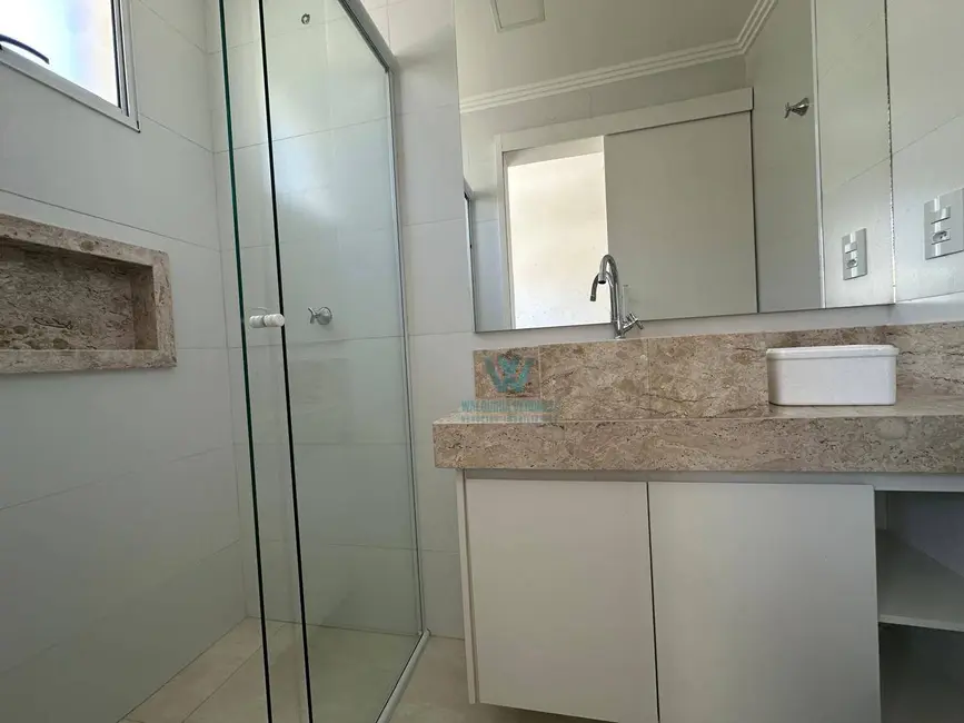 Apartamento com 3 quartos à venda, 162m2 em Jardim Elvira Dias, Pocos De Caldas - MG - imagem 8 Foto 8 de Apartamento com 3 quartos à venda, 162m2 em Jardim Elvira Dias, Pocos De Caldas - MG