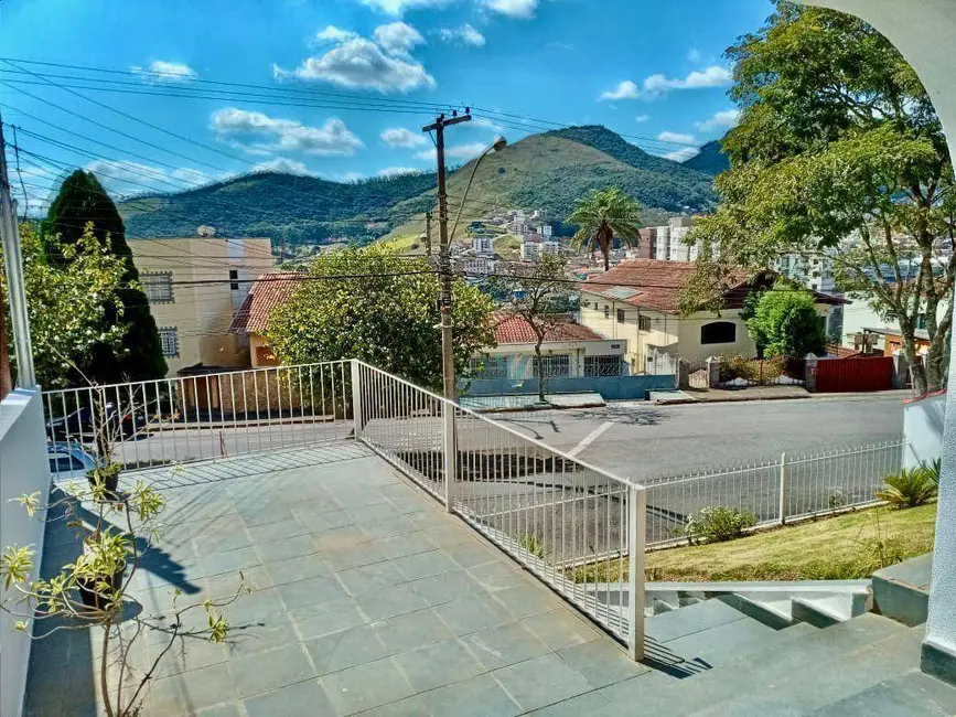 Foto 5 de Casa com 3 quartos à venda, 537m2 em Vila Togni, Pocos De Caldas - MG