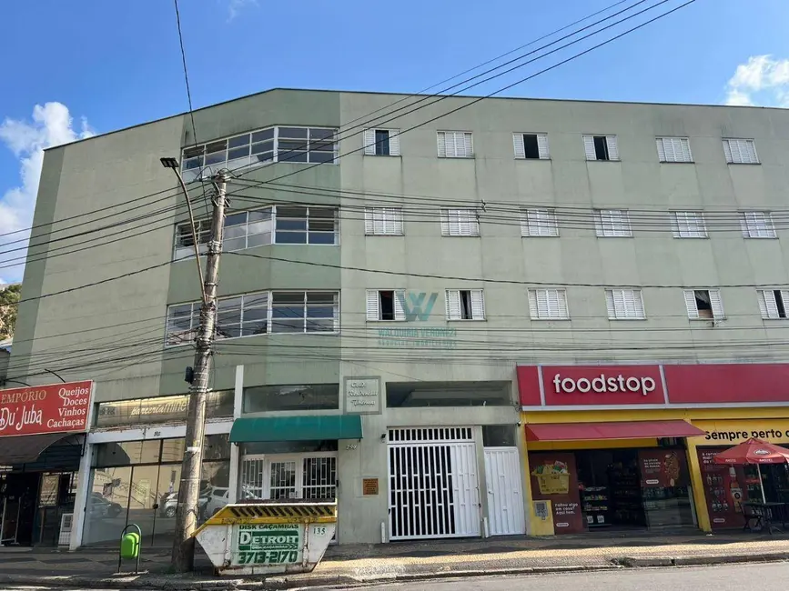 Foto 2 de Kitnet com 1 quarto para alugar, 35m2 em Centro, Pocos De Caldas - MG