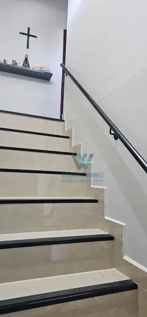 Casa com 2 quartos à venda, 300m2 em Residencial Morumbí, Pocos De Caldas - MG - imagem 2 Foto 2 de Casa com 2 quartos à venda, 300m2 em Residencial Morumbí, Pocos De Caldas - MG