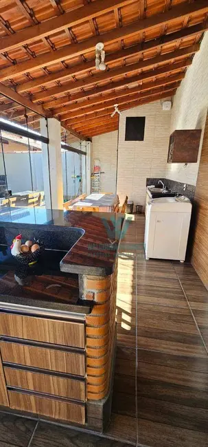 Casa com 2 quartos à venda, 300m2 em Residencial Morumbí, Pocos De Caldas - MG - imagem 8 Foto 8 de Casa com 2 quartos à venda, 300m2 em Residencial Morumbí, Pocos De Caldas - MG