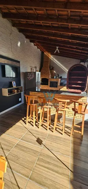 Casa com 2 quartos à venda, 300m2 em Residencial Morumbí, Pocos De Caldas - MG - imagem 7 Foto 7 de Casa com 2 quartos à venda, 300m2 em Residencial Morumbí, Pocos De Caldas - MG