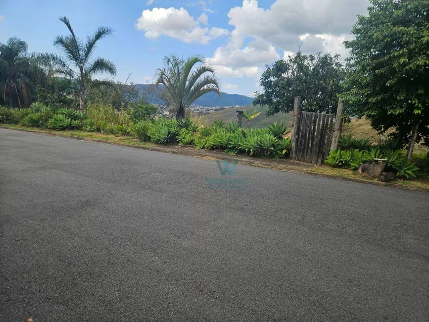 Foto 3 de Casa com 3 quartos à venda, 250m2 em Jardim Centenário, Pocos De Caldas - MG