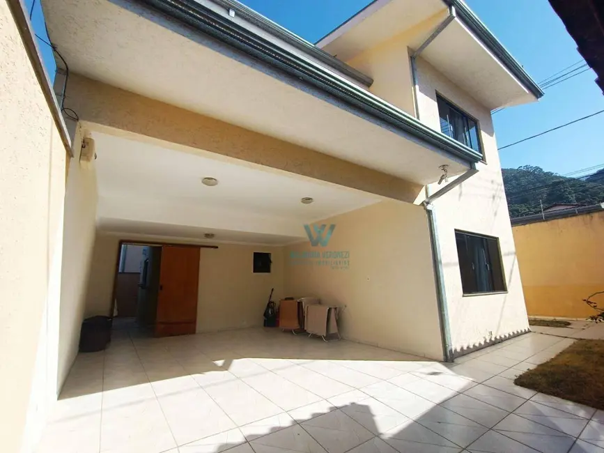 Foto 3 de Casa com 3 quartos à venda, 180m2 em Jardim Santa Rosália, Pocos De Caldas - MG