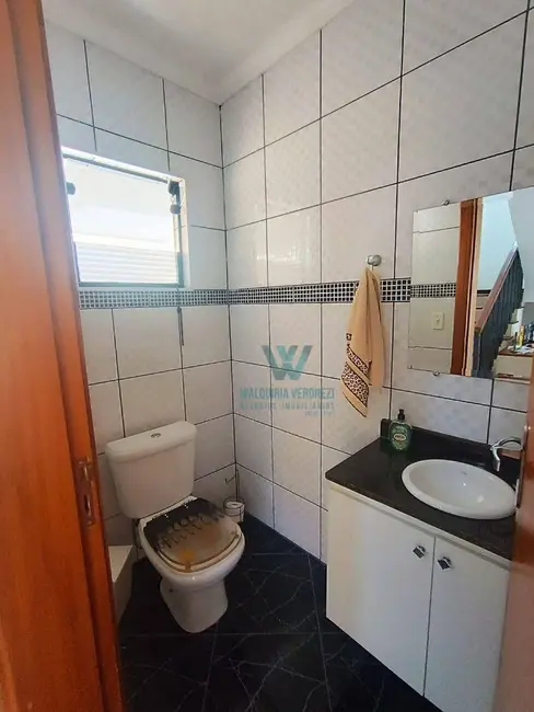 Foto 9 de Casa com 3 quartos à venda, 180m2 em Jardim Santa Rosália, Pocos De Caldas - MG