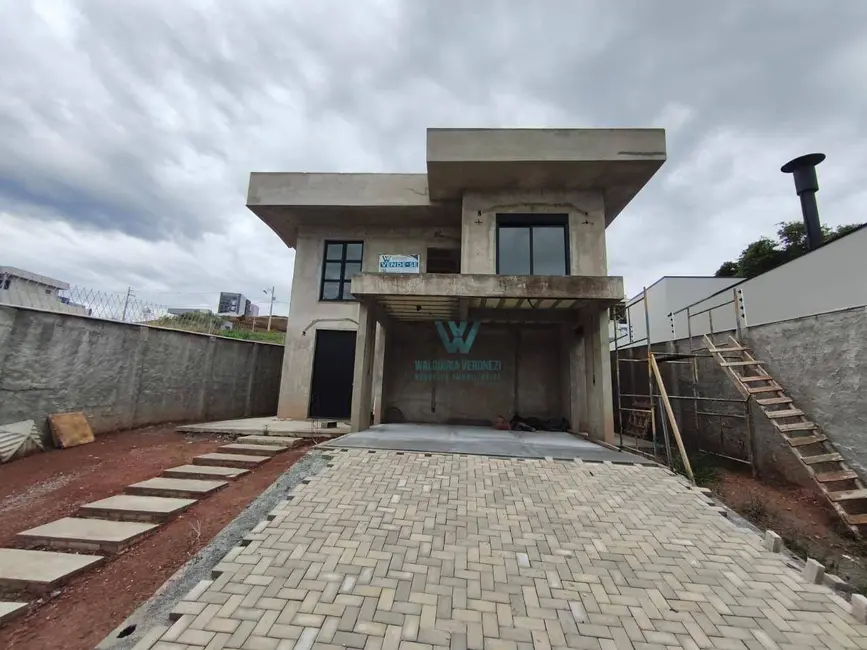 Casa com 3 quartos à venda, 544m2 em Jardim Europa, Pocos De Caldas - MG - imagem 5 Foto 5 de Casa com 3 quartos à venda, 544m2 em Jardim Europa, Pocos De Caldas - MG