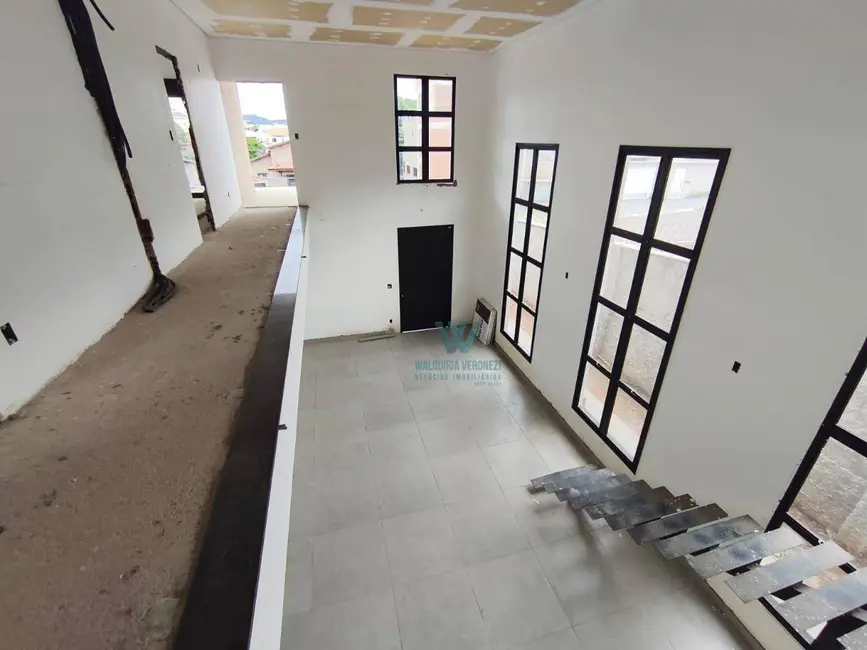 Casa com 3 quartos à venda, 544m2 em Jardim Europa, Pocos De Caldas - MG - imagem 8 Foto 8 de Casa com 3 quartos à venda, 544m2 em Jardim Europa, Pocos De Caldas - MG