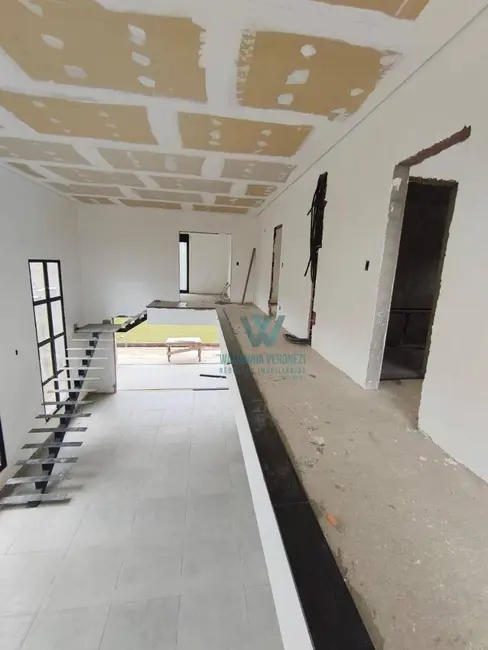 Casa com 3 quartos à venda, 544m2 em Jardim Europa, Pocos De Caldas - MG - imagem 9 Foto 9 de Casa com 3 quartos à venda, 544m2 em Jardim Europa, Pocos De Caldas - MG