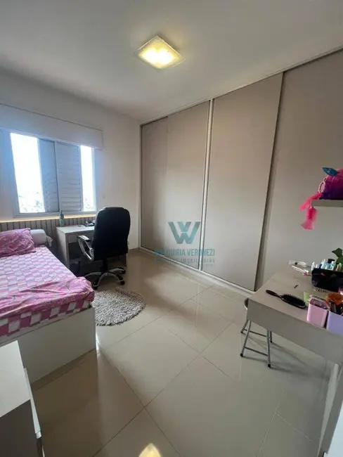 Casa de Condomínio com 3 quartos à venda, 250m2 em Santa Ângela, Pocos De Caldas - MG - imagem 9 Foto 9 de Casa de Condomínio com 3 quartos à venda, 250m2 em Santa Ângela, Pocos De Caldas - MG