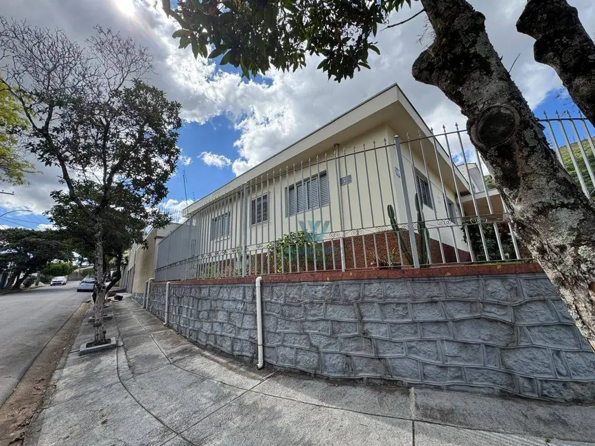 Foto 1 de Casa de Condomínio com 4 quartos à venda, 613m2 em Marçal Santos, Pocos De Caldas - MG