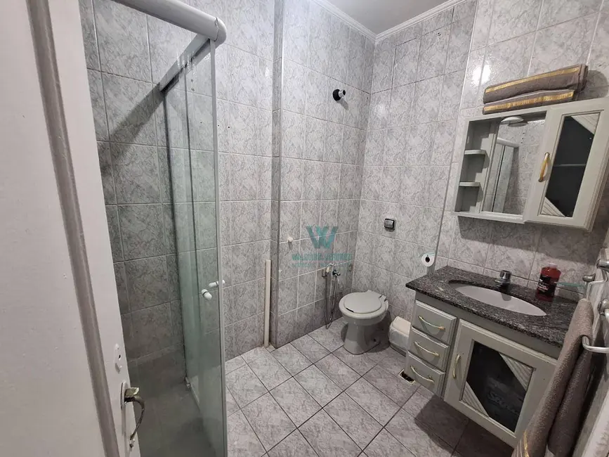 Foto 2 de Kitnet com 1 quarto à venda, 28m2 em Centro, Pocos De Caldas - MG