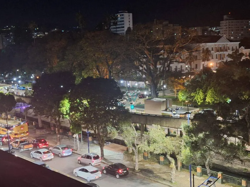 Foto 1 de Kitnet com 1 quarto à venda, 28m2 em Centro, Pocos De Caldas - MG