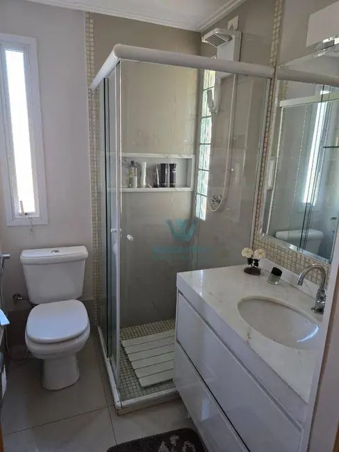 Apartamento com 3 quartos à venda, 142m2 em Centro, Pocos De Caldas - MG - imagem 9 Foto 9 de Apartamento com 3 quartos à venda, 142m2 em Centro, Pocos De Caldas - MG