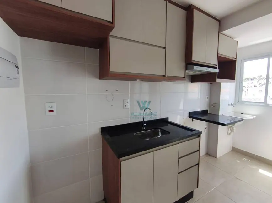 Foto 3 de Apartamento com 2 quartos à venda, 45m2 em Campo das Antas, Pocos De Caldas - MG