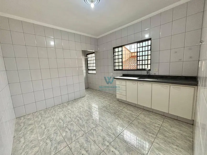 Apartamento com 2 quartos para alugar, 103m2 em Parque Vivaldi Leite Ribeiro, Pocos De Caldas - MG - imagem 5 Foto 5 de Apartamento com 2 quartos para alugar, 103m2 em Parque Vivaldi Leite Ribeiro, Pocos De Caldas - MG