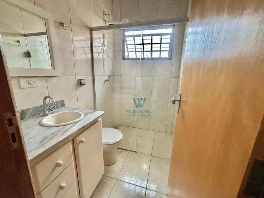 Apartamento com 2 quartos para alugar, 103m2 em Parque Vivaldi Leite Ribeiro, Pocos De Caldas - MG - imagem 9 Foto 9 de Apartamento com 2 quartos para alugar, 103m2 em Parque Vivaldi Leite Ribeiro, Pocos De Caldas - MG