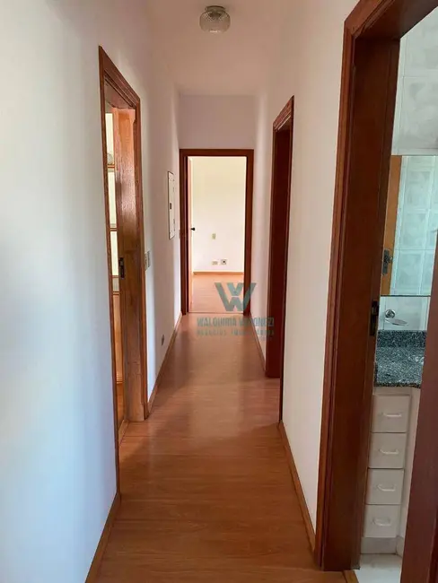 Apartamento com 3 quartos para alugar, 143m2 em São Benedito, Pocos De Caldas - MG - imagem 8 Foto 8 de Apartamento com 3 quartos para alugar, 143m2 em São Benedito, Pocos De Caldas - MG