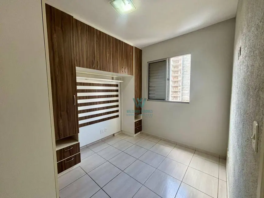 Apartamento com 2 quartos para alugar, 49m2 em Centro, Pocos De Caldas - MG - imagem 8 Foto 8 de Apartamento com 2 quartos para alugar, 49m2 em Centro, Pocos De Caldas - MG