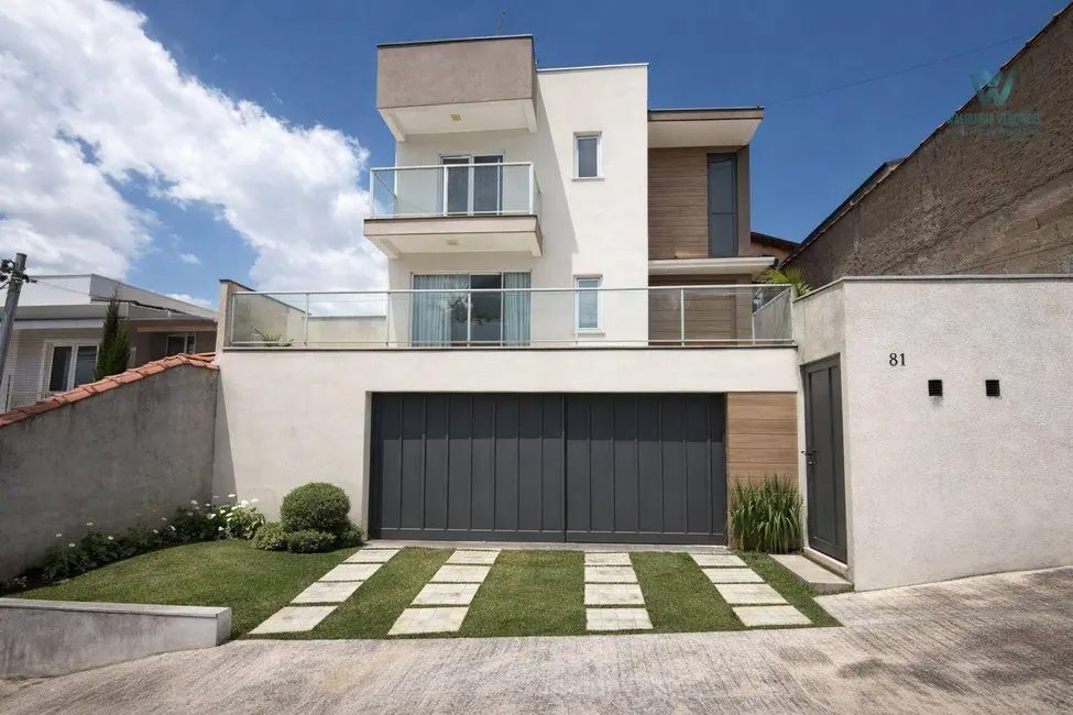 Casa com 3 quartos à venda, 275m2 em Jardim dos Manacás, Pocos De Caldas - MG - imagem 2 Foto 2 de Casa com 3 quartos à venda, 275m2 em Jardim dos Manacás, Pocos De Caldas - MG