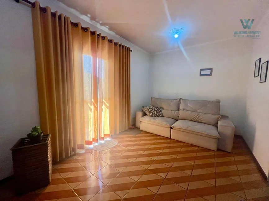 Foto 4 de Casa com 3 quartos à venda, 200m2 em Jardim Centenário, Pocos De Caldas - MG