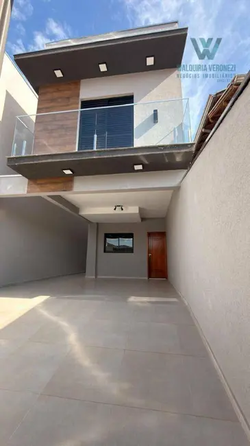 Foto 1 de Casa de Condomínio com 3 quartos à venda, 275m2 em Jardim Country Club, Pocos De Caldas - MG