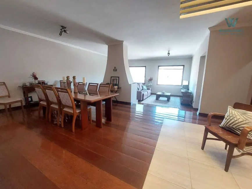 Foto 2 de Casa com 4 quartos à venda, 387m2 em Parque Vivaldi Leite Ribeiro, Pocos De Caldas - MG