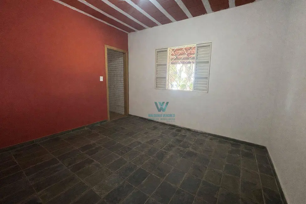 Chácara com 3 quartos à venda, 5000m2 em Condomínio Morada das Flores, Pocos De Caldas - MG - imagem 8 Foto 8 de Chácara com 3 quartos à venda, 5000m2 em Condomínio Morada das Flores, Pocos De Caldas - MG