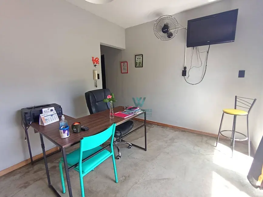 Foto 9 de Casa com 6 quartos à venda, 300m2 em João Pinheiro, Pocos De Caldas - MG